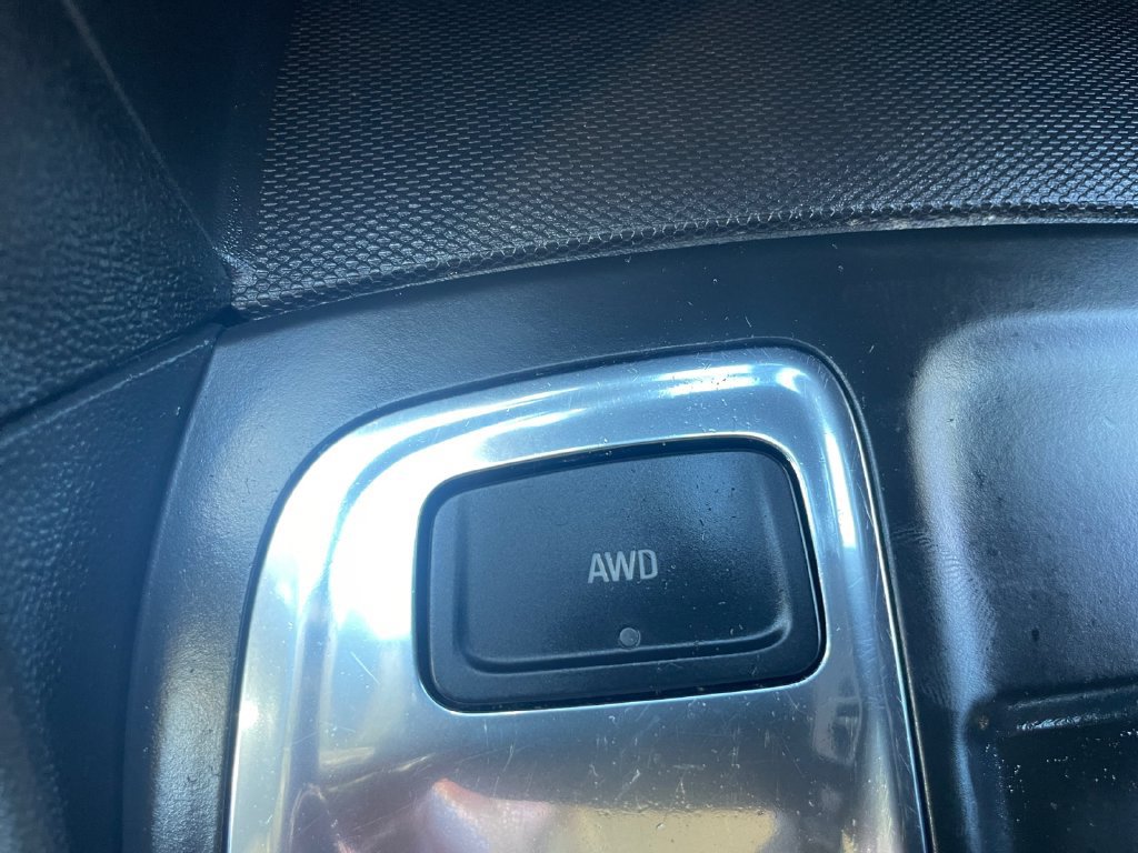 Used 2022 Chevrolet Equinox LT AWD/4WD image 39