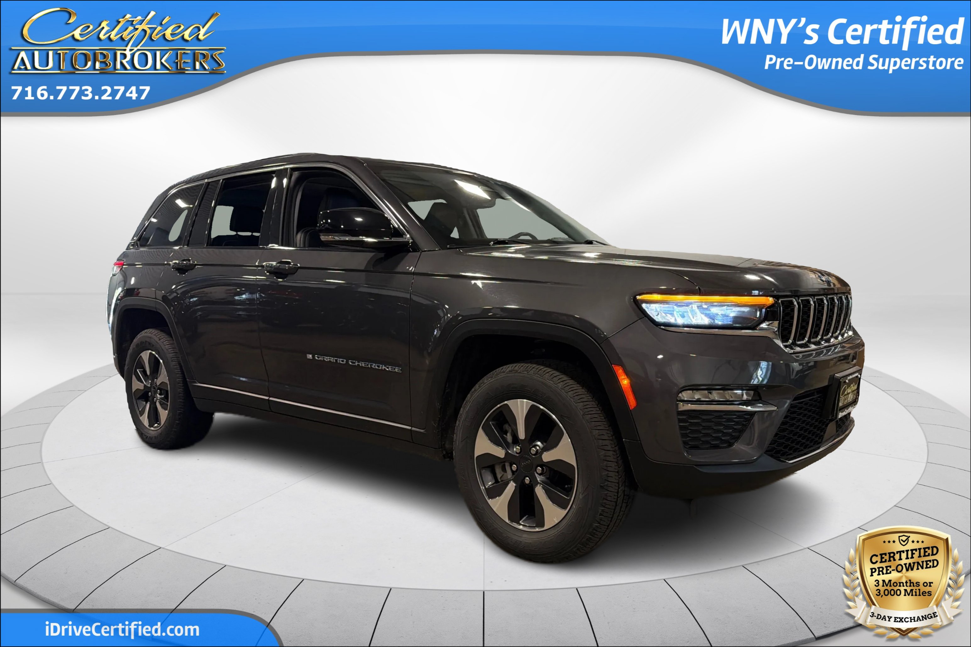 Used 2024 Jeep Grand Cherokee Limited 4xe AWD/4WD image 4