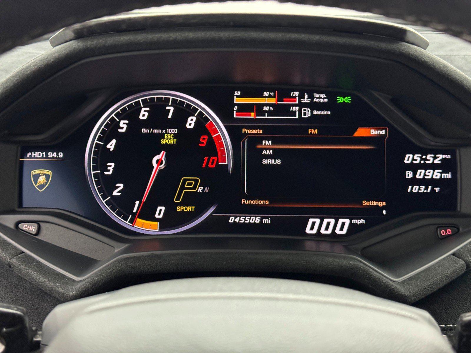 Used 2018 Lamborghini Huracan Performante image 23