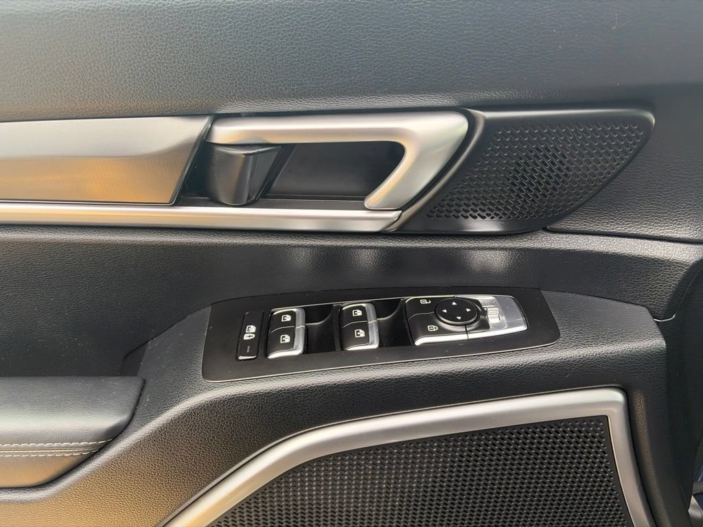 Used 2025 Kia Telluride S AWD/4WD image 22