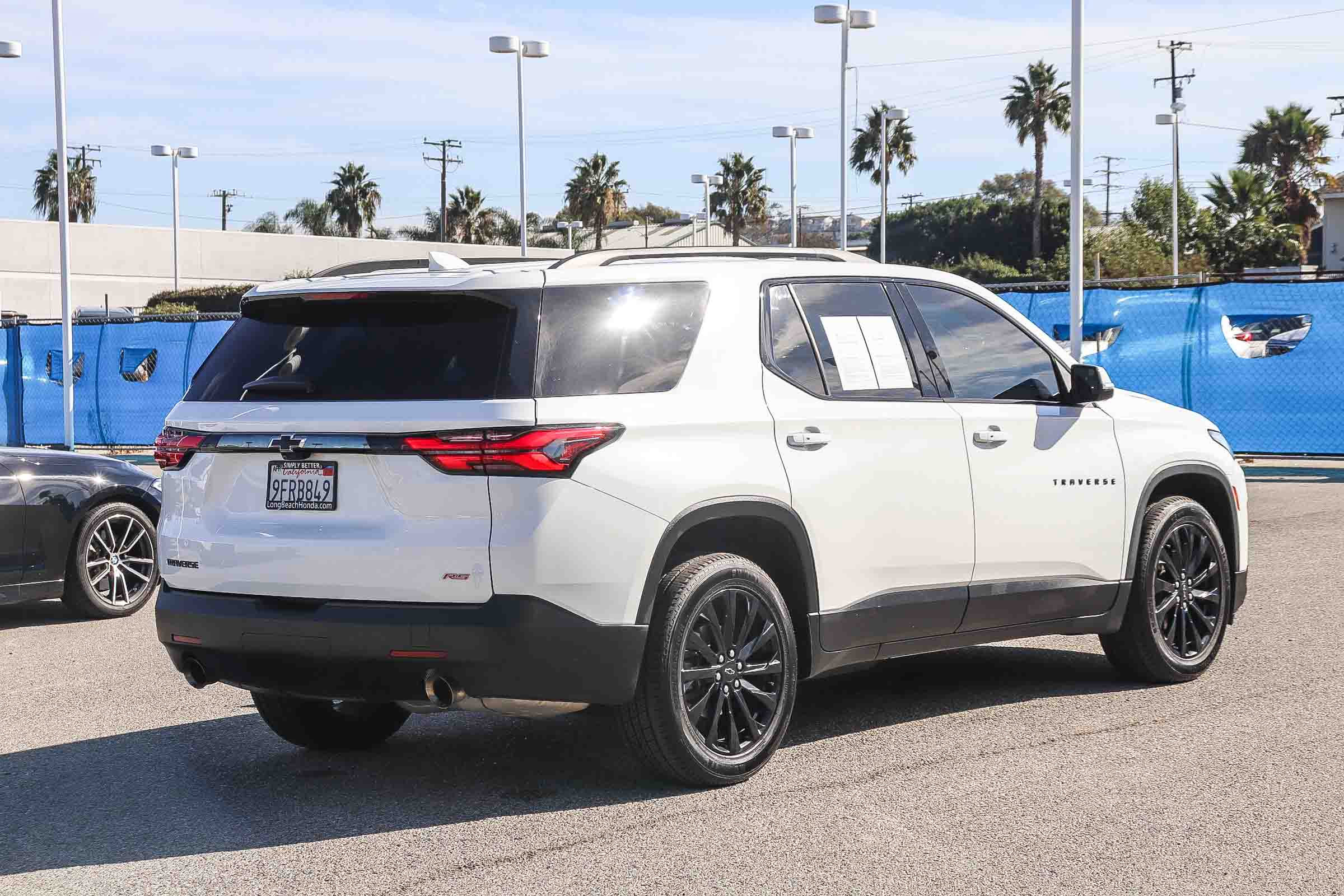Used 2023 Chevrolet Traverse RS w/ LPO, Cargo Package image 9