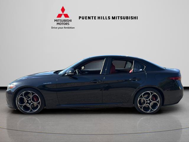 Used 2022 Alfa Romeo Giulia Veloce image 8