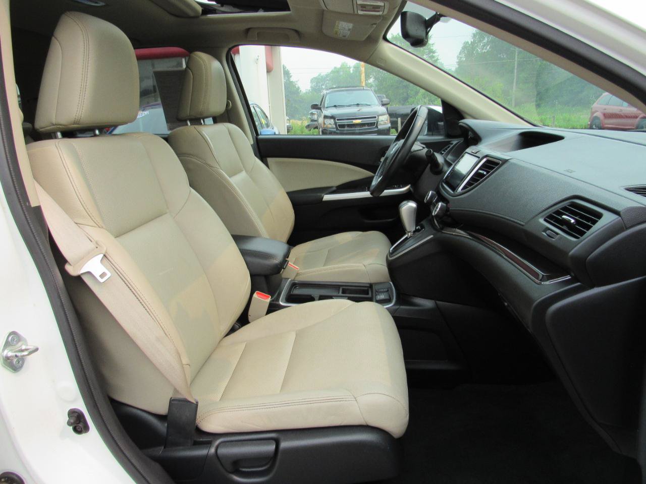 Used 2015 Honda CR-V EX-L image 6