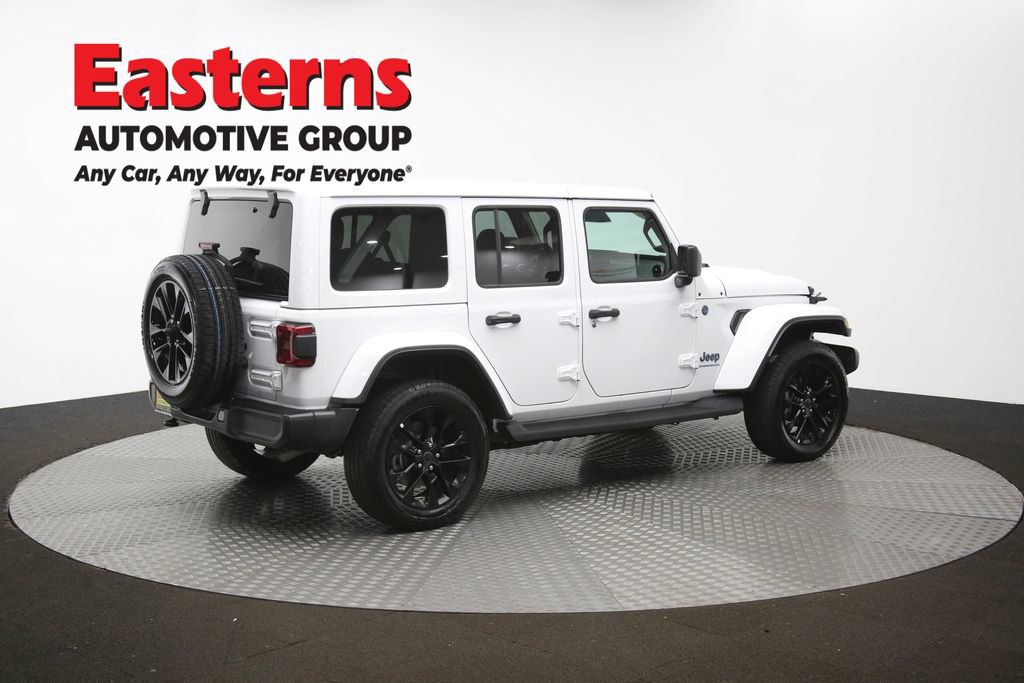 Used 2025 Jeep Wrangler Unlimited Sahara image 42