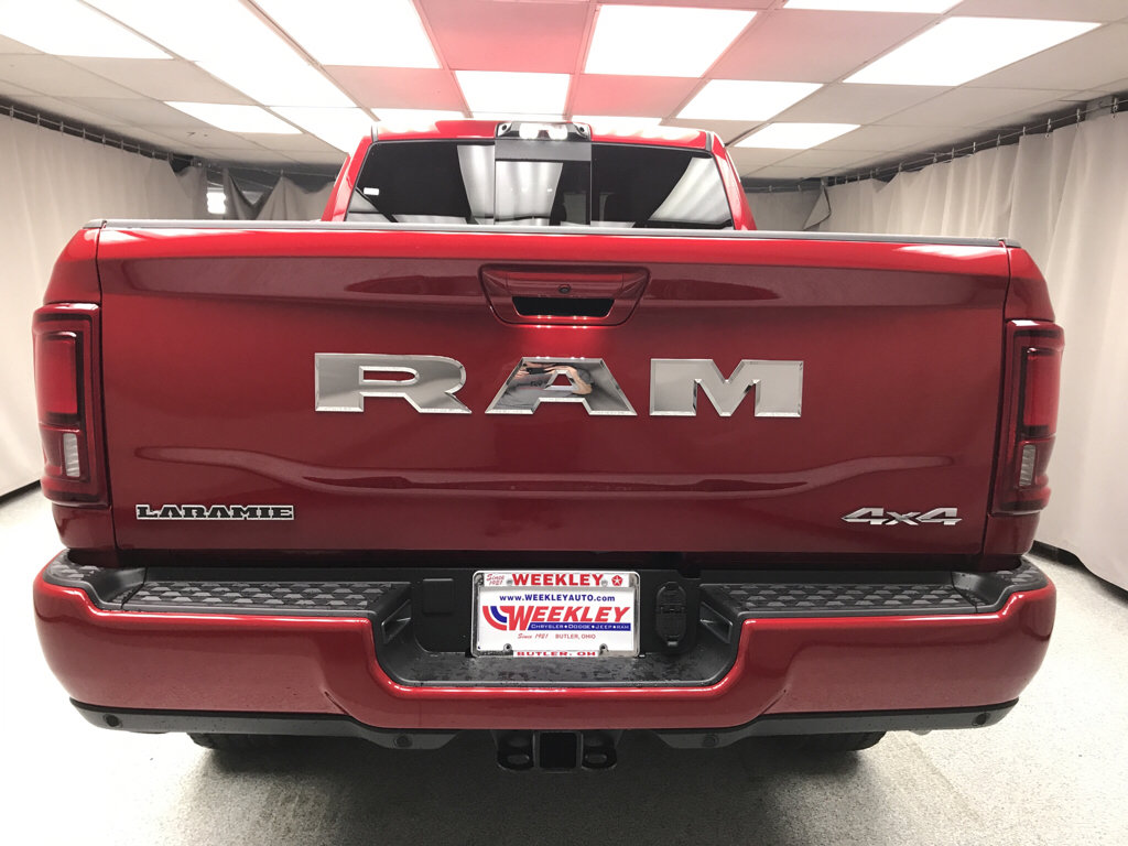 New 2026 RAM 2500 Laramie w/ Sport Appearance Package AWD/4WD image 3