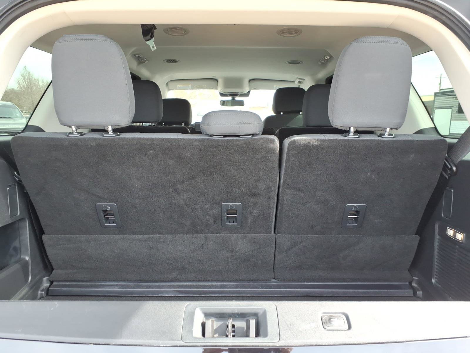 Used 2025 Ford Expedition Active image 6