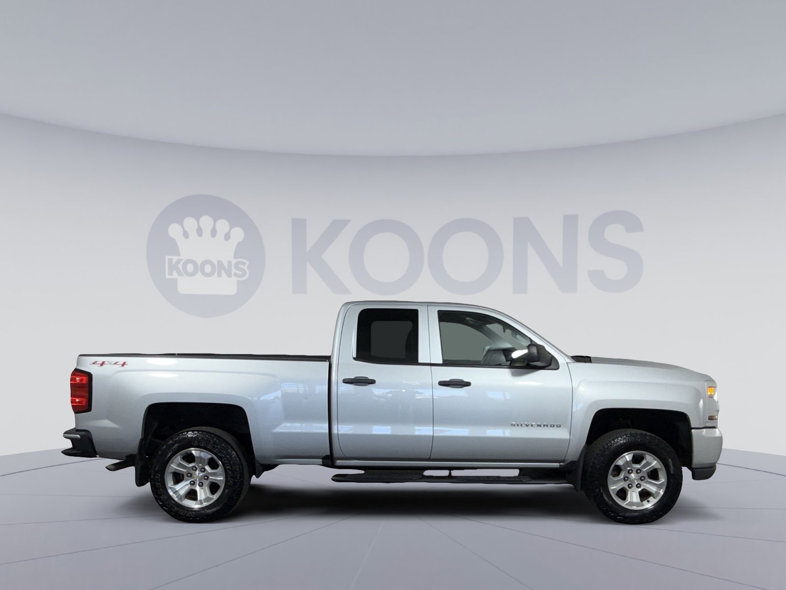 Used 2016 Chevrolet Silverado 1500 Custom w/ Custom Convenience Package image 8