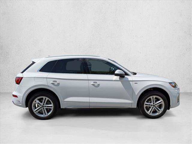 Certified 2024 Audi Q5 e Premium Plus w/ Premium Plus Package AWD/4WD image 4