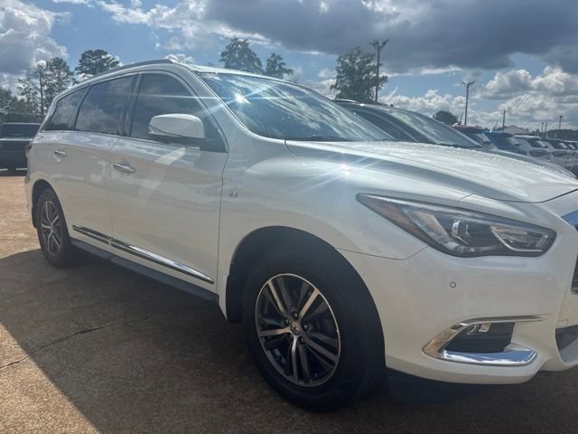 Used 2017 INFINITI QX60 FWD w/ Premium Plus Package image 3