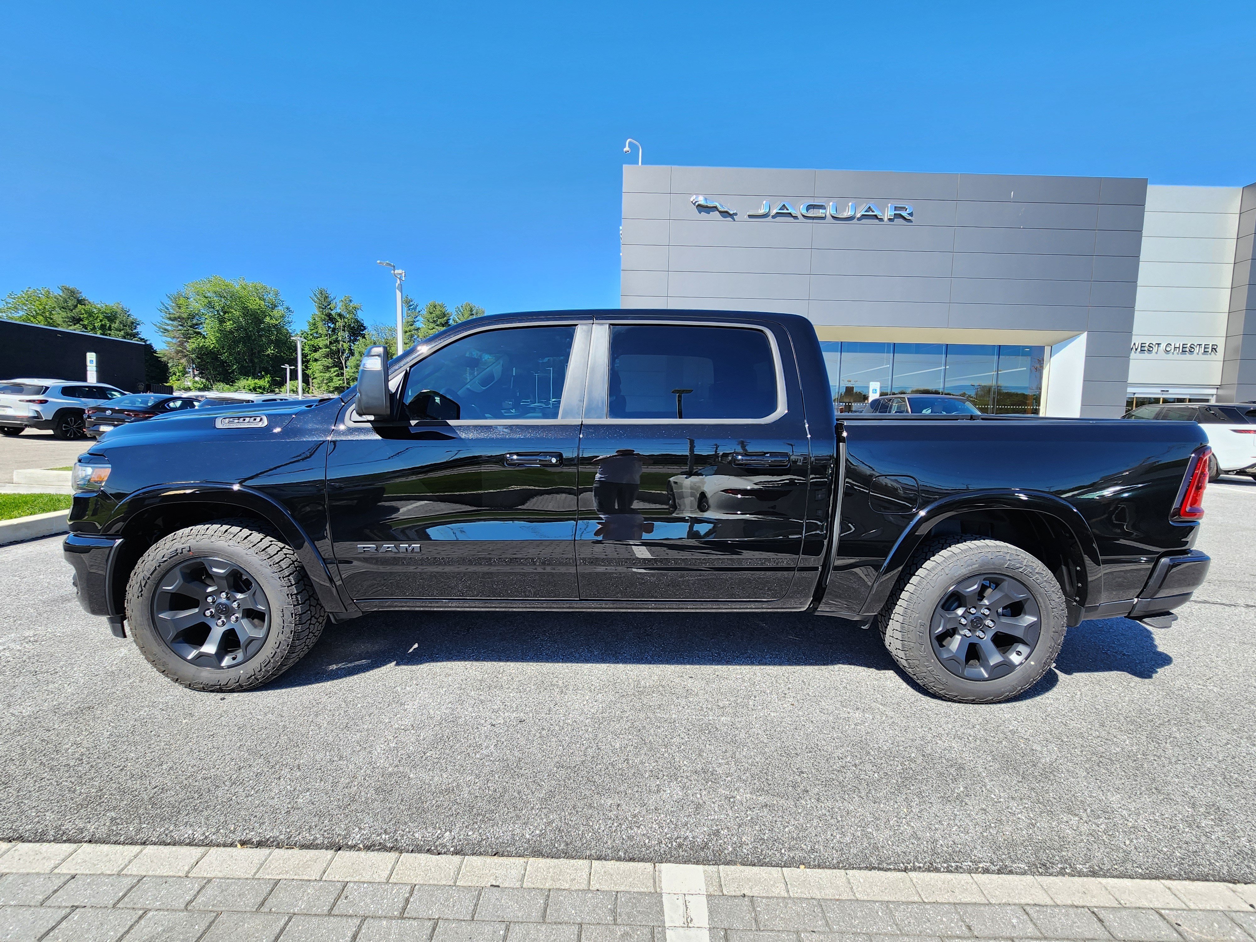 Used 2026 RAM 1500 Big Horn AWD/4WD image 5