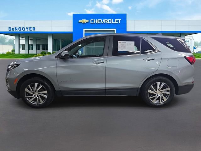 Used 2024 Chevrolet Equinox LT w/ LPO, Floor Liner Package AWD/4WD image 11
