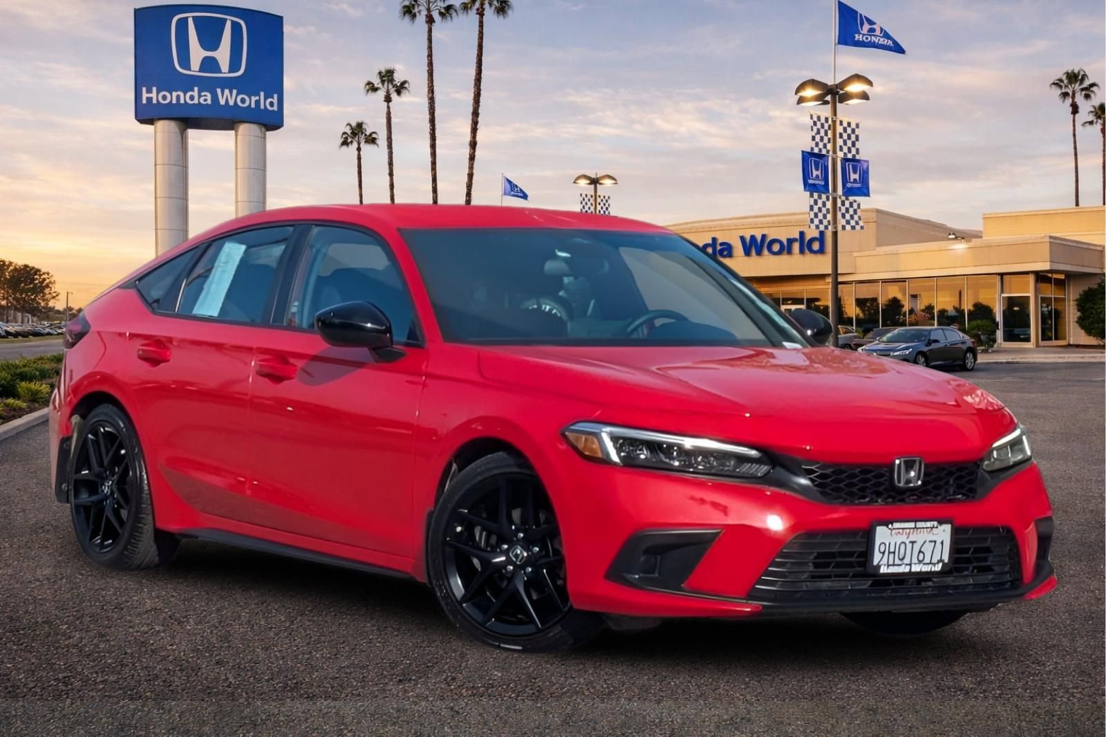 Used 2024 Honda Civic Sport image 2