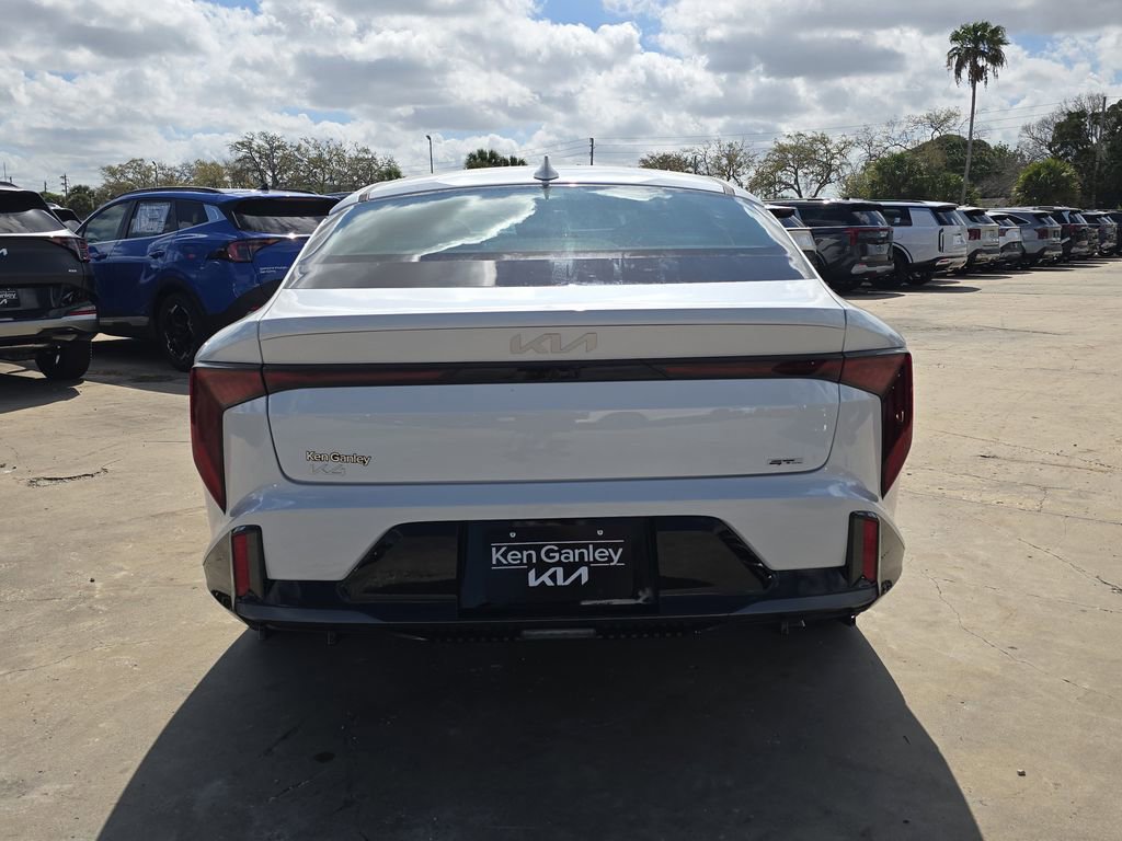 New 2026 Kia K4 GT-Line image 7
