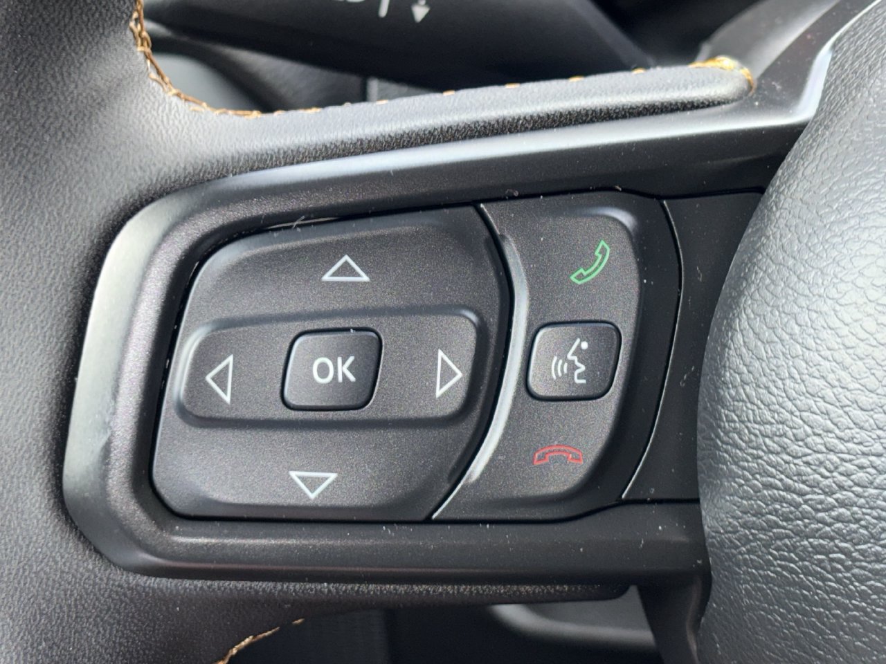 Used 2024 Jeep Wrangler Unlimited Sport AWD/4WD image 30