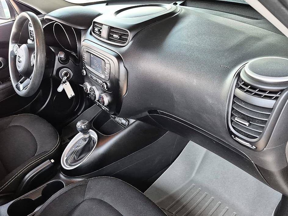 Used 2016 Kia Soul + w/ Eco Package FWD image 33
