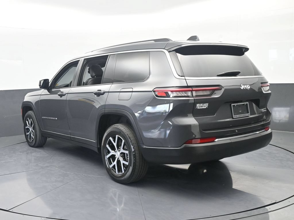 Used 2023 Jeep Grand Cherokee L Limited w/ Trailer Tow Group (B) RWD image 4