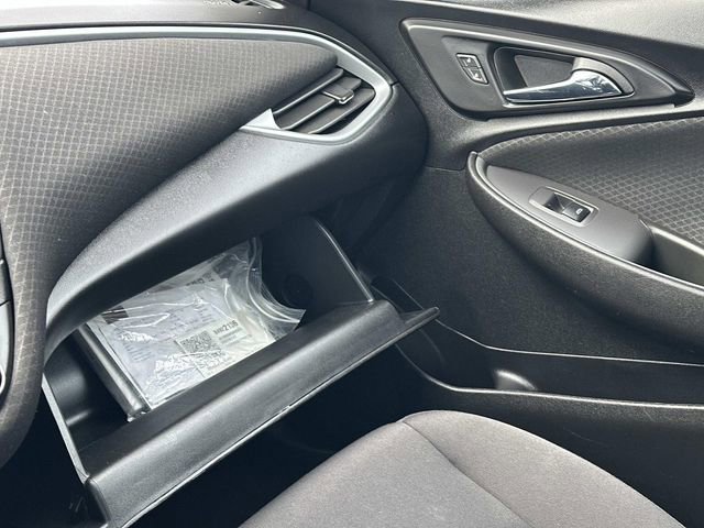 Used 2023 Chevrolet Malibu LT FWD image 31