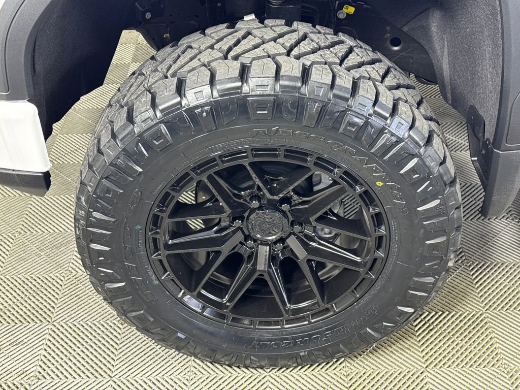 New 2026 GMC Sierra 1500 AT4 w/ Technology Package image 11