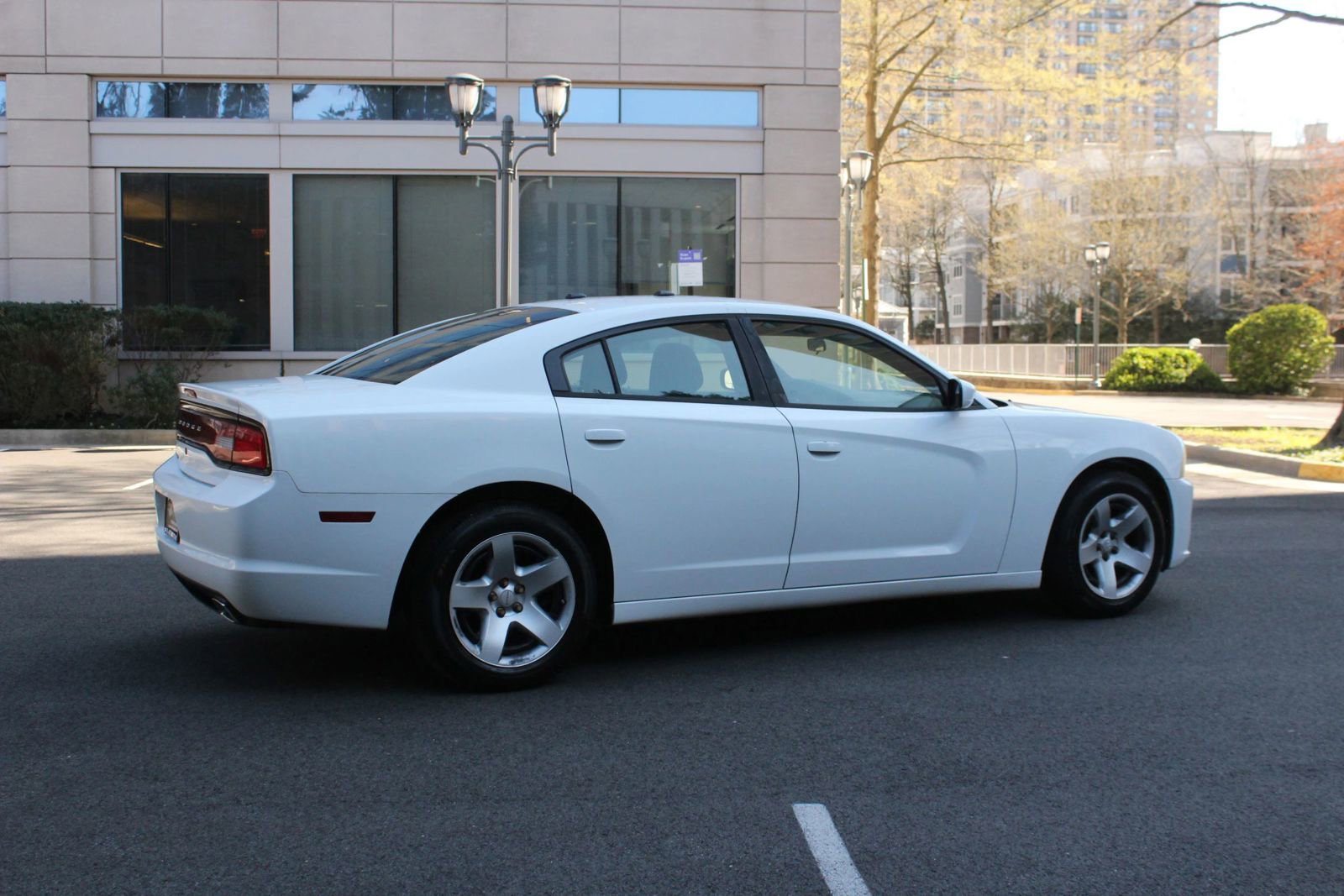 Used 2013 Dodge Charger Police RWD image 7