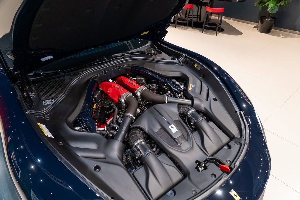 Certified 2024 Ferrari Roma Spider RWD image 17