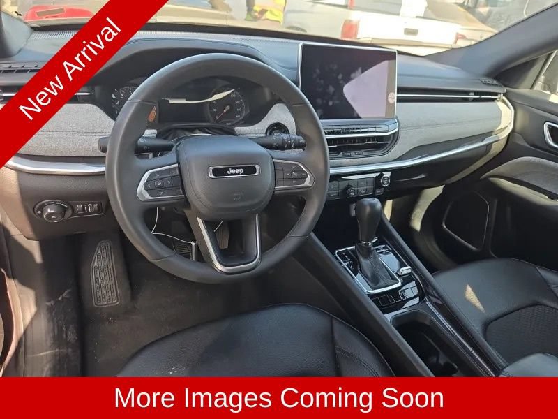 Used 2024 Jeep Compass Latitude AWD/4WD image 10