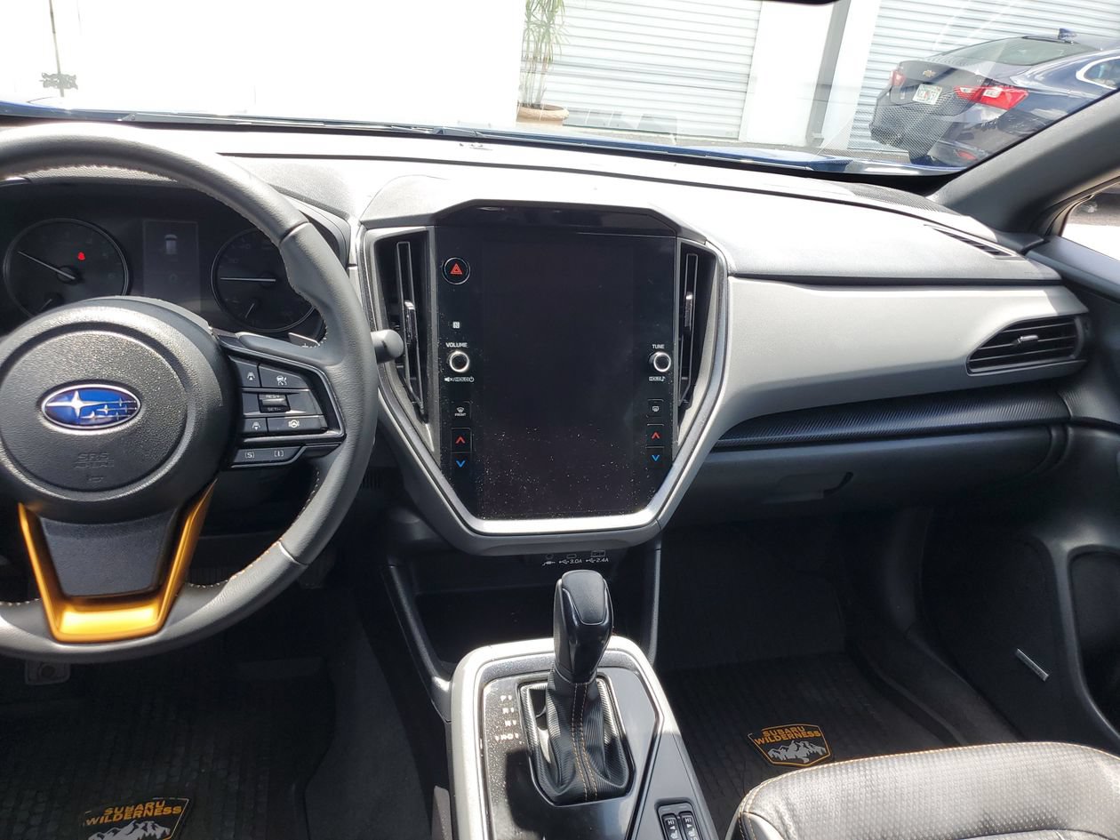 Used 2025 Subaru Crosstrek 2.5i Wilderness w/ Crosstrek Mirror Package AWD/4WD image 13