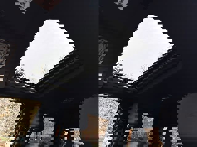 Used 2023 GMC Sierra 1500 AT4 w/ Technology Package image 24