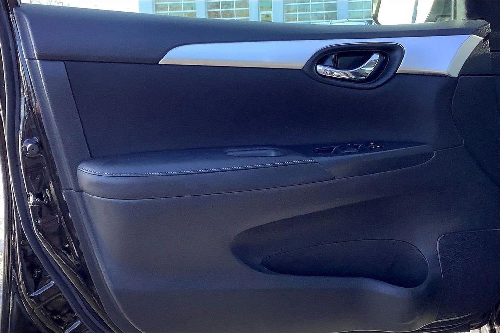 Used 2017 Nissan Sentra S image 26