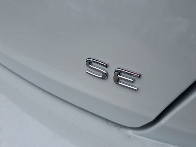 New 2026 Volkswagen Jetta SE FWD image 7