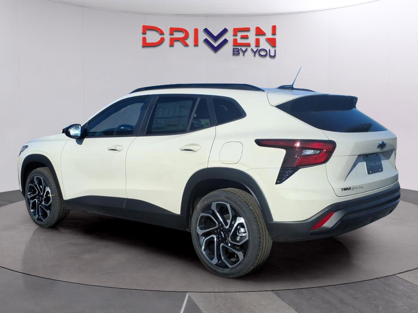 New 2026 Chevrolet Trax RS w/ Sunroof Package image 3