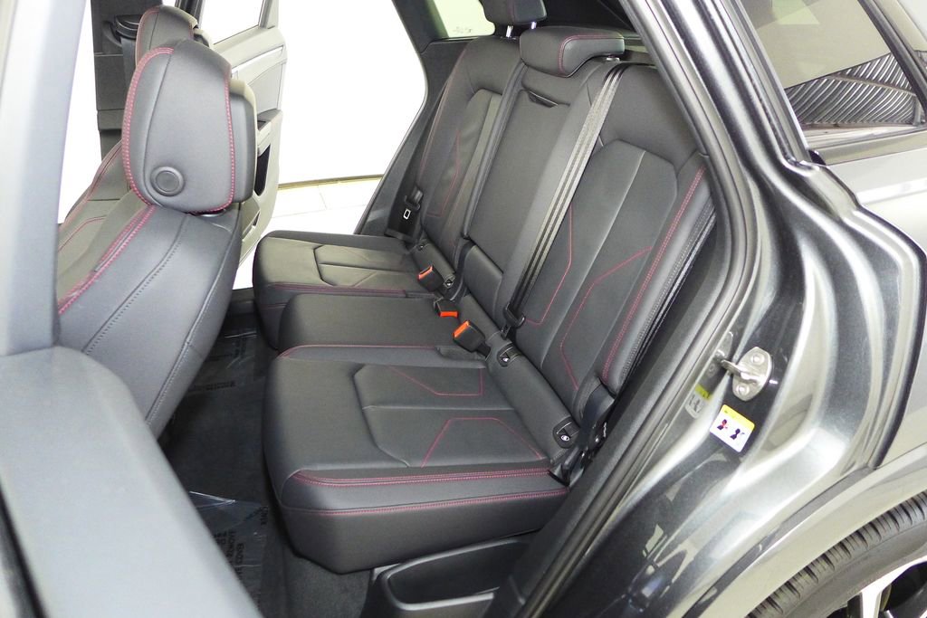 Used 2025 Audi Q3 2.0T Premium Plus w/ Premium Plus Package image 21