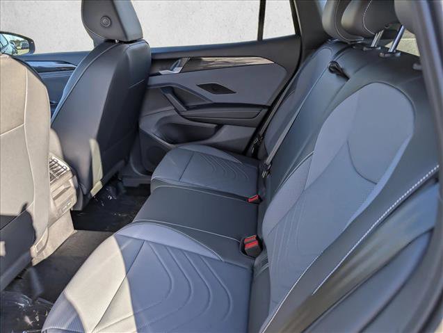 New 2026 Volkswagen Tiguan SE R-Line image 25