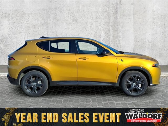 New 2024 Dodge Hornet R/T Plus w/ Tech Pack Plus w/o Parking image 2