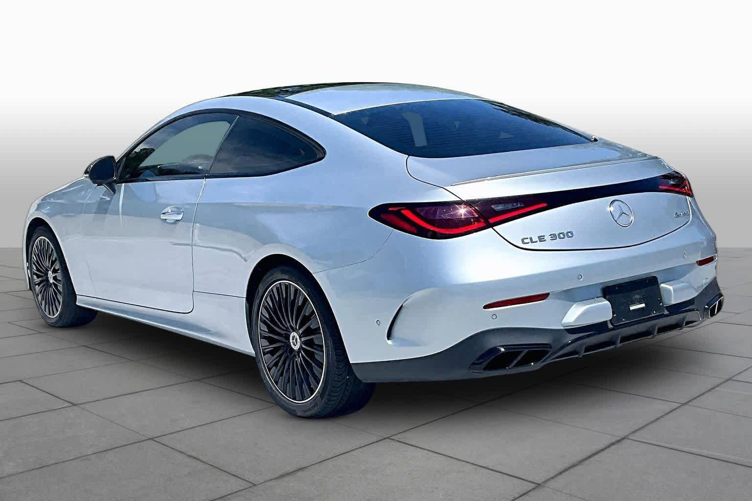 Used 2024 Mercedes-Benz CLE 300 4MATIC Coupe image 11