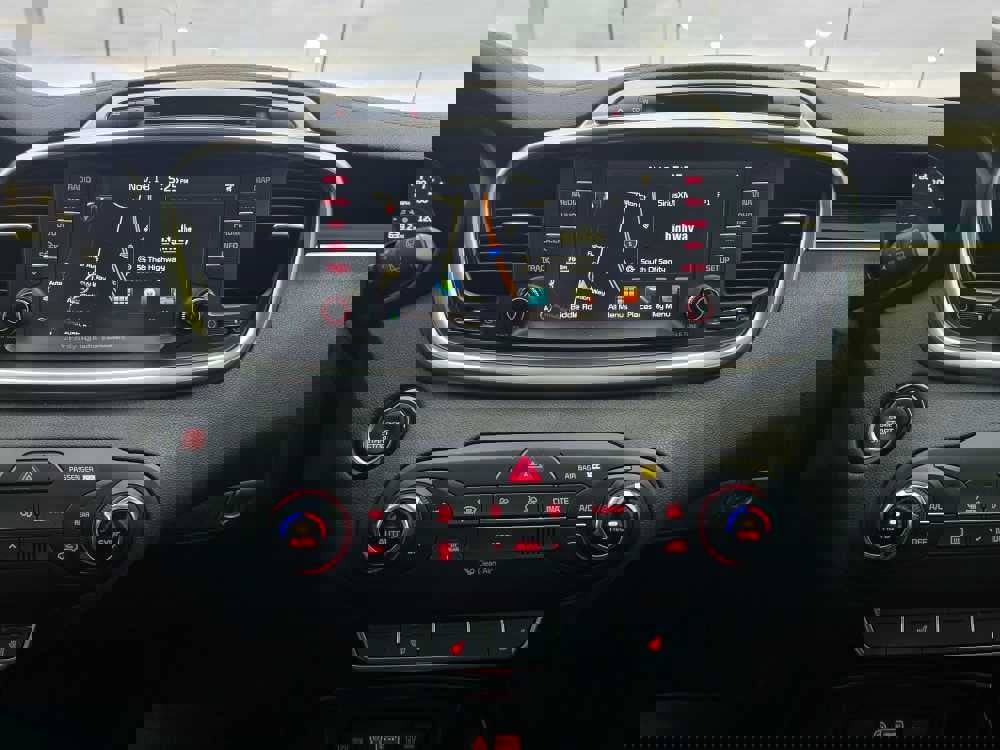 Used 2016 Kia Sorento SX image 9