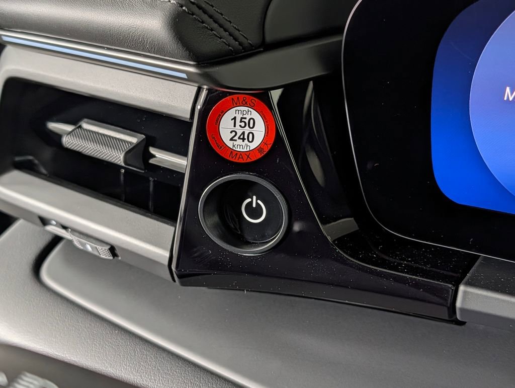 New 2026 Porsche Macan Turbo Electric image 36