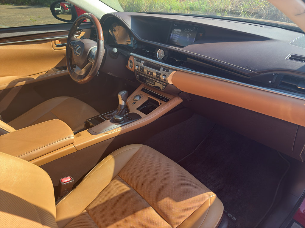 Used 2018 Lexus ES 350 w/ Premier Package FWD image 11