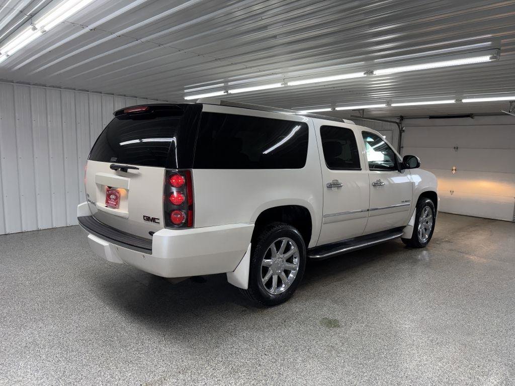 Used 2012 GMC Yukon XL Denali AWD/4WD image 6