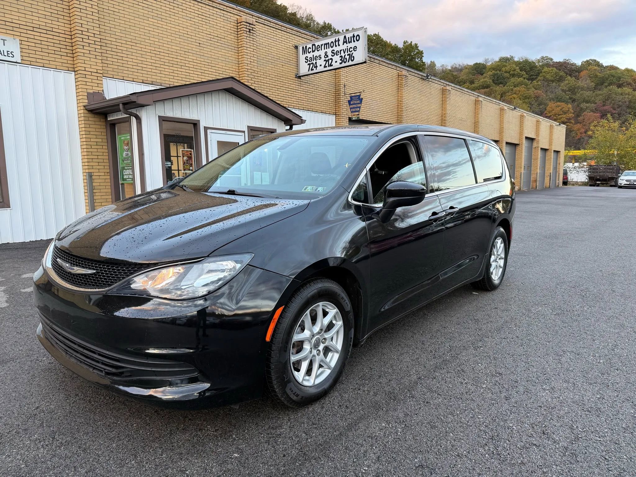 Used 2017 Chrysler Pacifica Touring