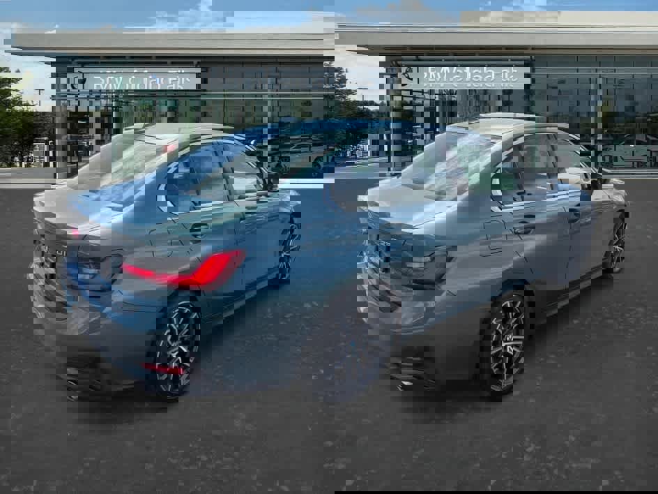 Used 2021 BMW 330i xDrive Sedan image 8