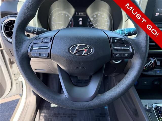 Used 2023 Hyundai Kona SEL FWD image 15