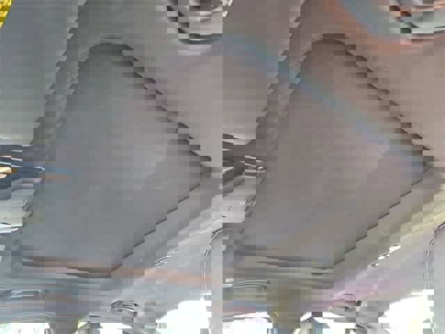 Used 2023 BMW 330e 330e image 19