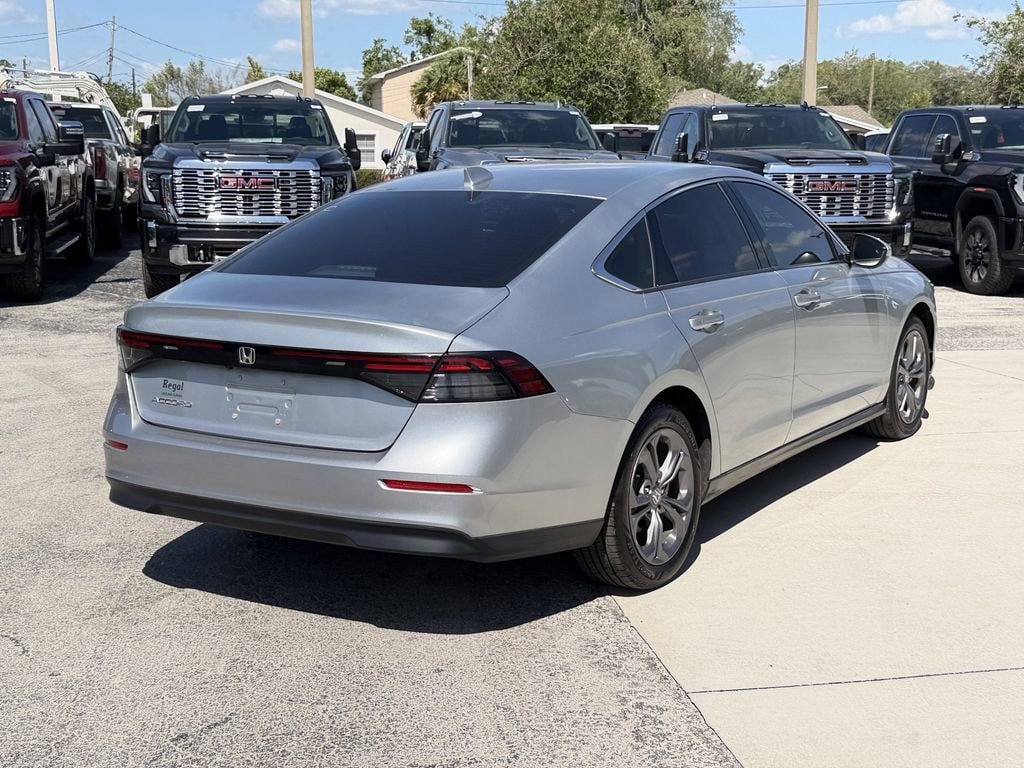 Used 2024 Honda Accord EX image 5