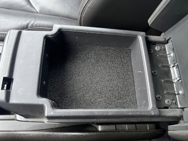 Used 2017 GMC Acadia Limited SLT image 18