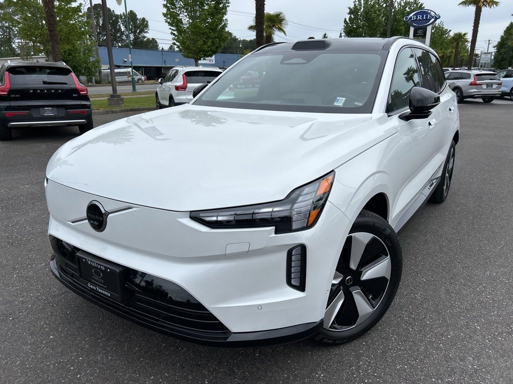 New 2025 Volvo EX90 Plus