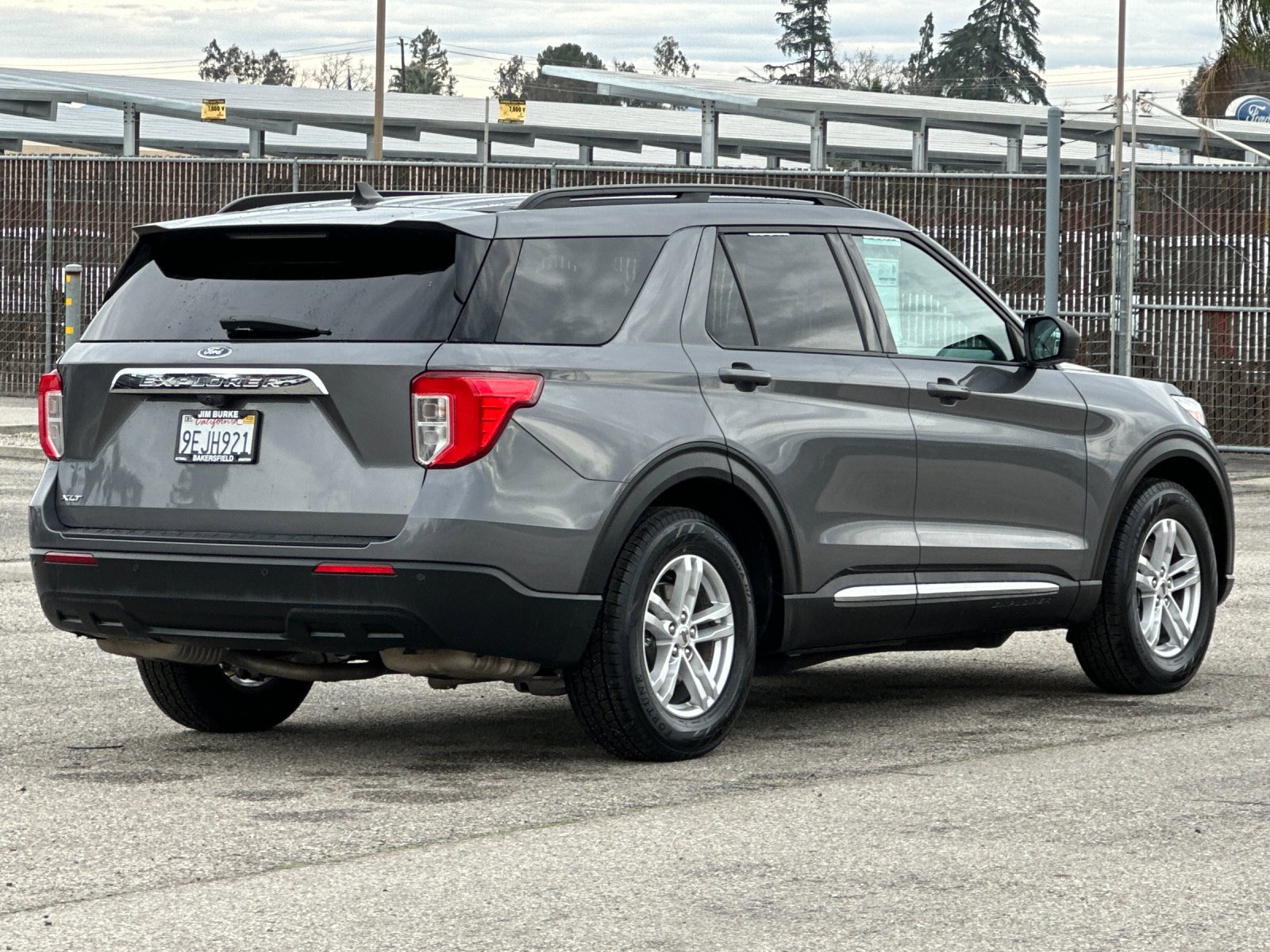 Certified 2022 Ford Explorer XLT image 4