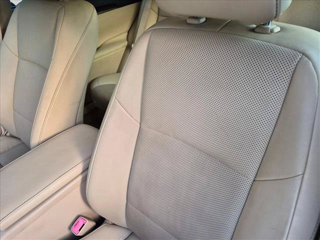 Used 2014 Lexus ES 350 w/ Premium Package FWD image 14