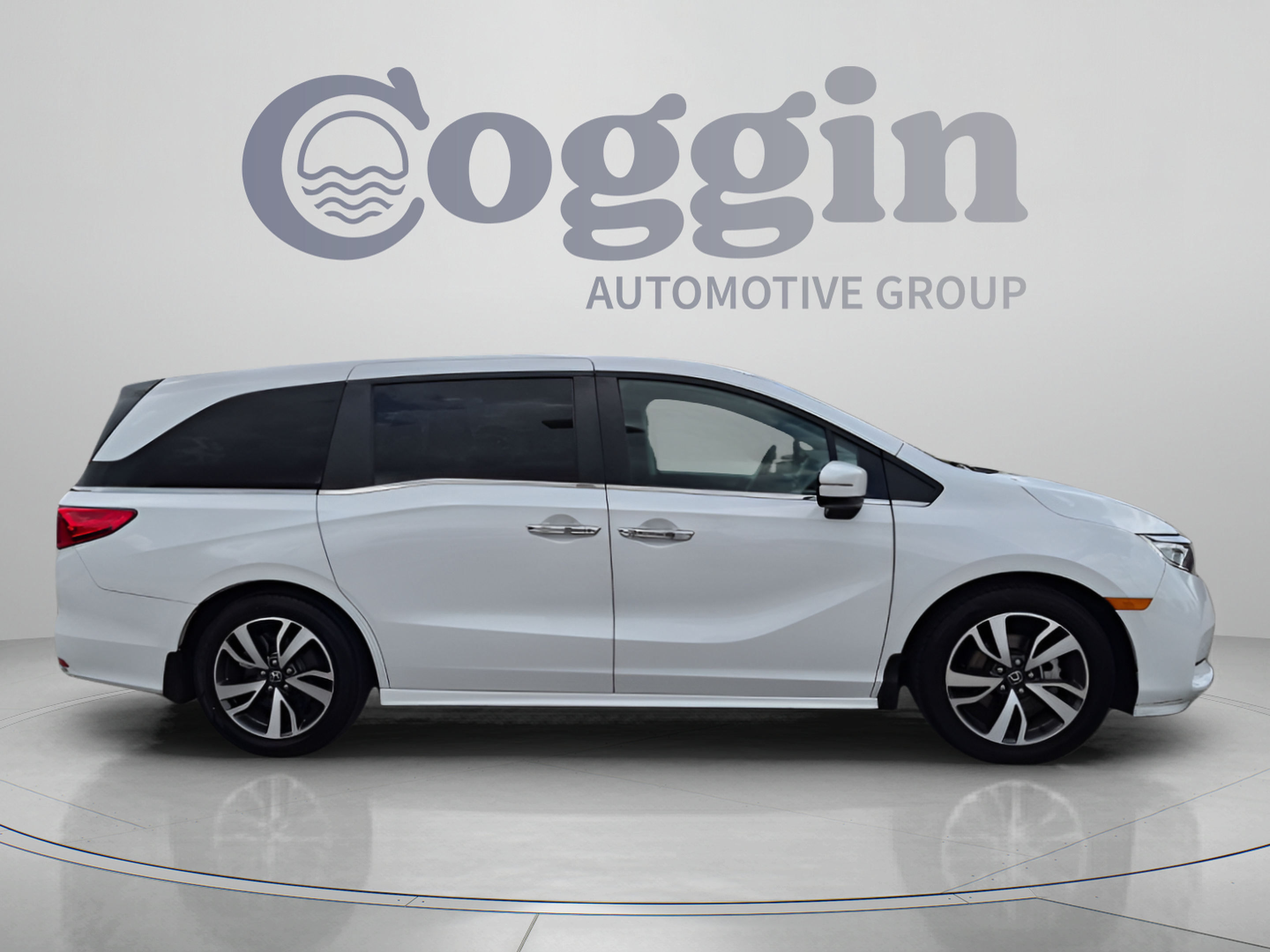 Used 2023 Honda Odyssey Touring image 7