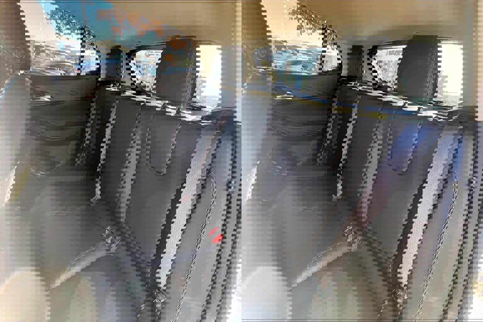 Used 2024 Buick Encore GX Sport Touring image 21