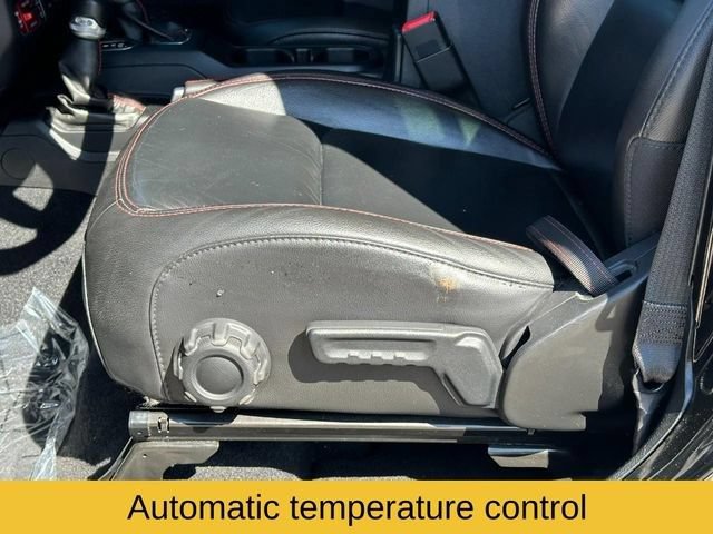 Used 2020 Jeep Gladiator Rubicon AWD/4WD image 26